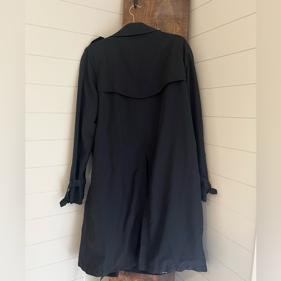 Women’s Burberry Black Trench Coat Classic Design - Picture 2 of 14